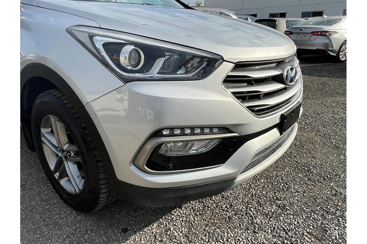2017 Hyundai Santa Fe Active DM3 Series II