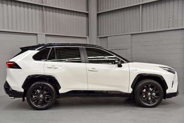2021 Toyota RAV4 XSE AXAH52R
