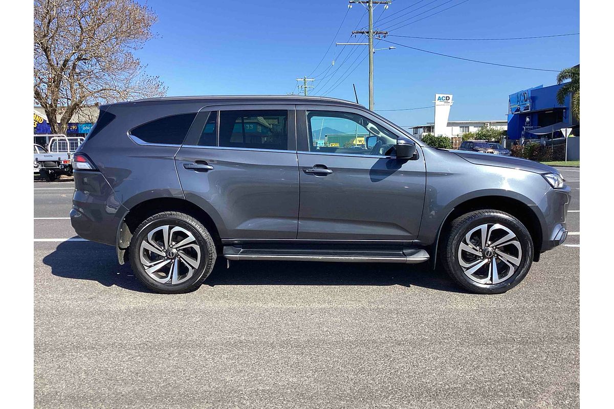 2021 Isuzu MU-X LS-T