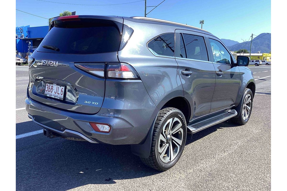 2021 Isuzu MU-X LS-T