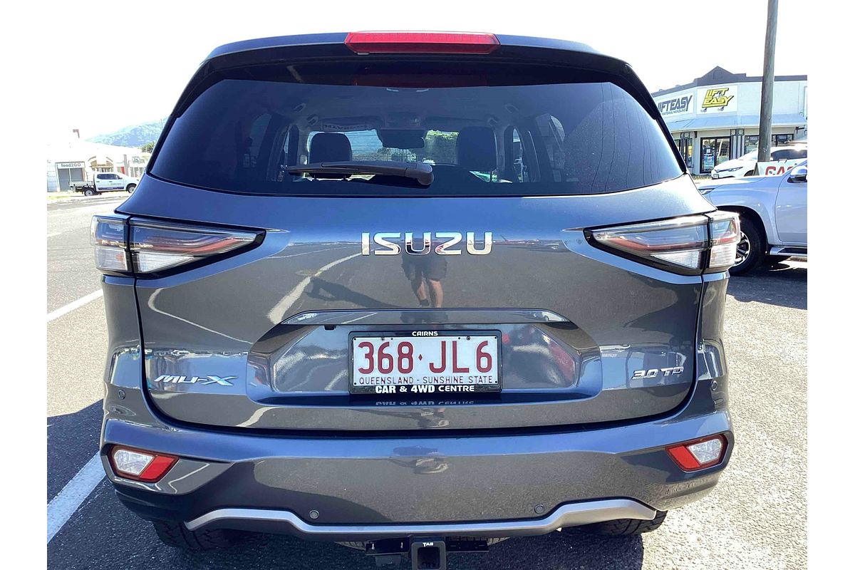 2021 Isuzu MU-X LS-T