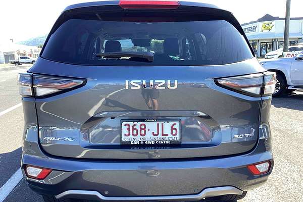 2021 Isuzu MU-X LS-T
