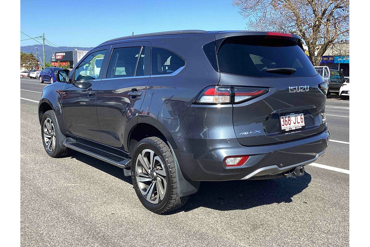 2021 Isuzu MU-X LS-T