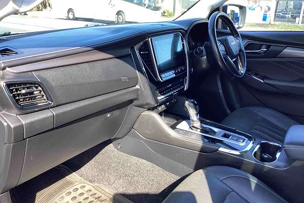 2021 Isuzu MU-X LS-T