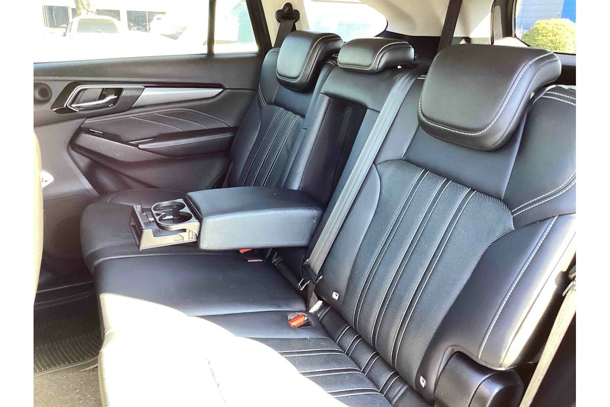 2021 Isuzu MU-X LS-T