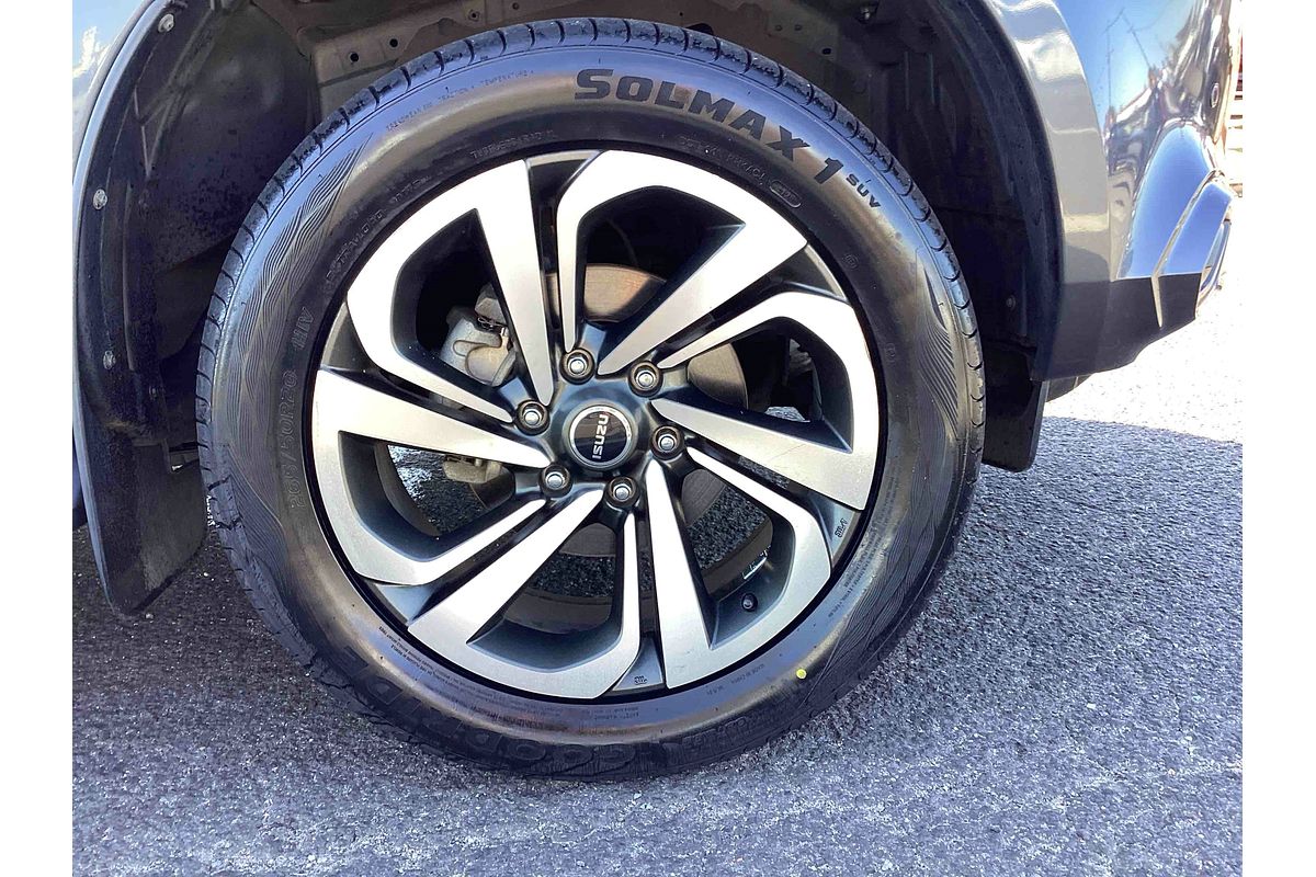 2021 Isuzu MU-X LS-T