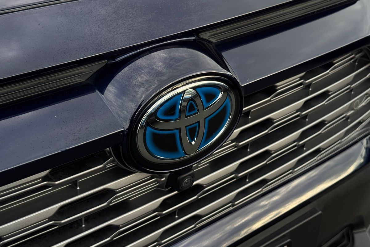2022 Toyota RAV4 Cruiser AXAH52R