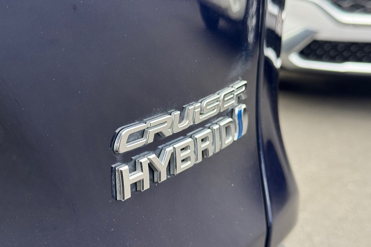 2022 Toyota RAV4 Cruiser AXAH52R