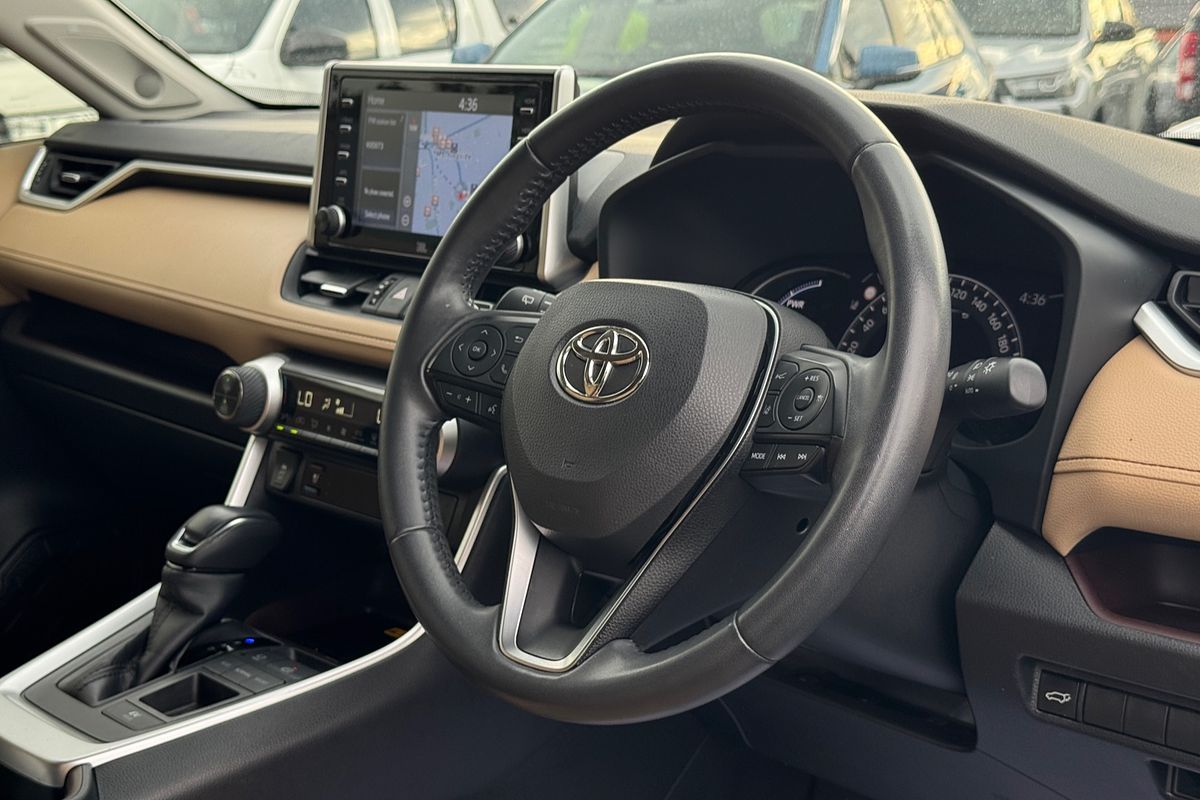 2022 Toyota RAV4 Cruiser AXAH52R