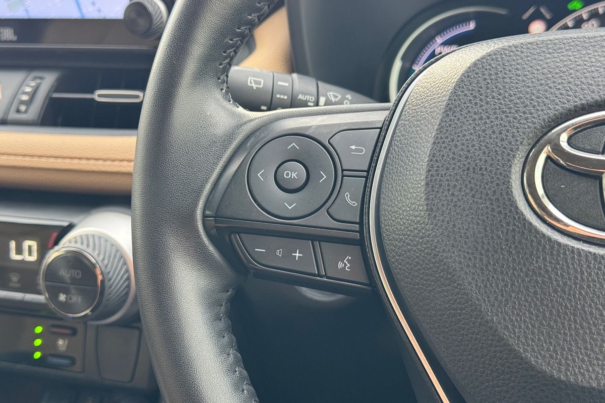 2022 Toyota RAV4 Cruiser AXAH52R