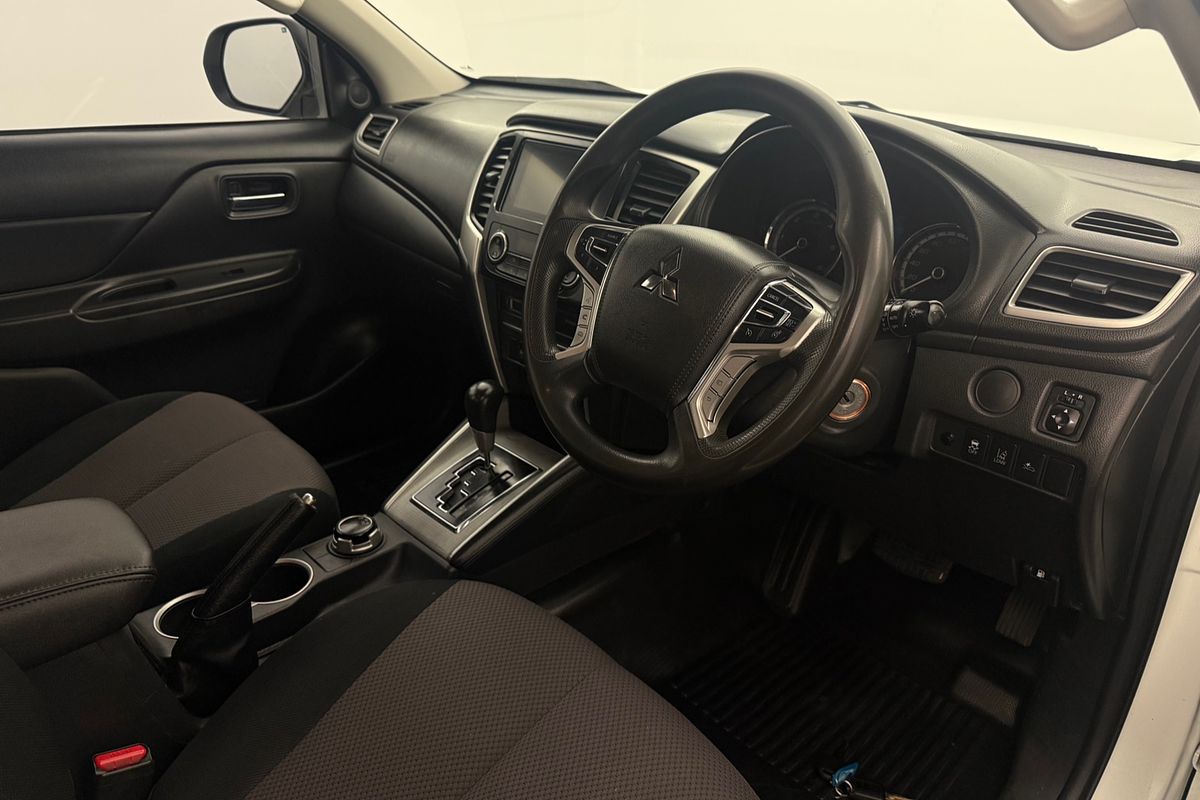 2019 Mitsubishi Triton GLX+ MR 4X4