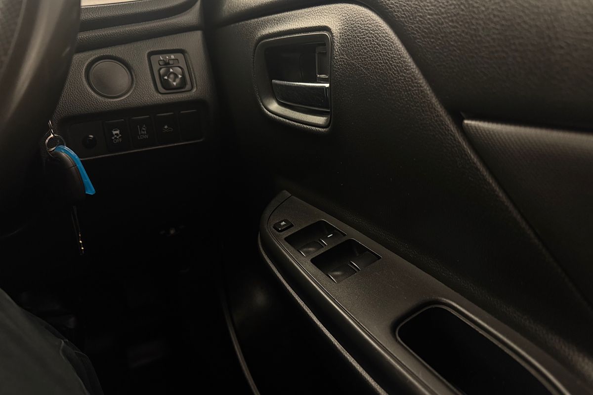 2019 Mitsubishi Triton GLX+ MR 4X4