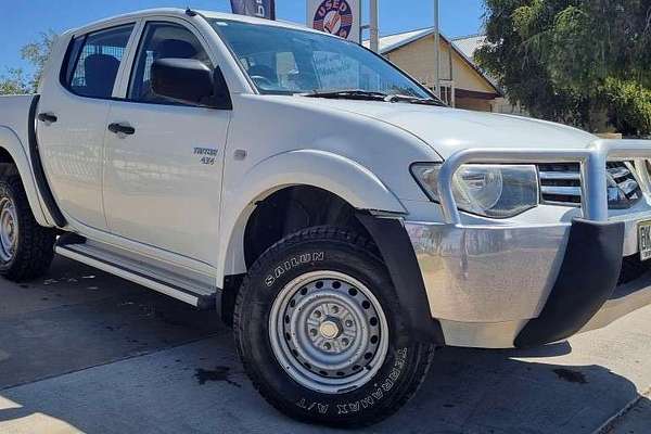 2011 Mitsubishi Triton GLX MN 4X4