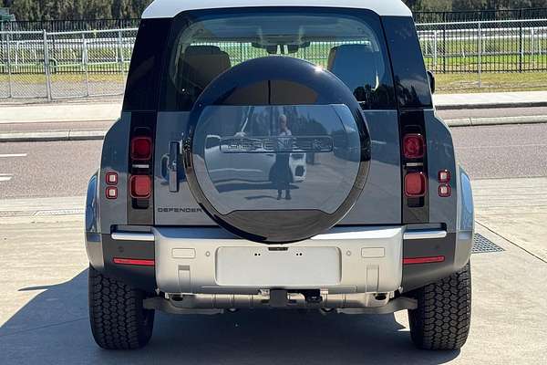 2024 Land Rover Defender 110 P300 S L663
