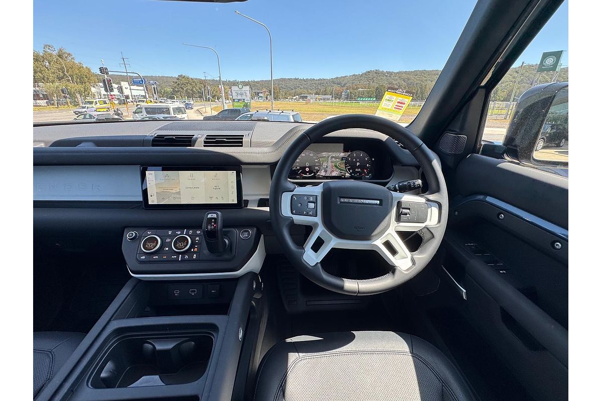 2024 Land Rover Defender 110 P300 S L663