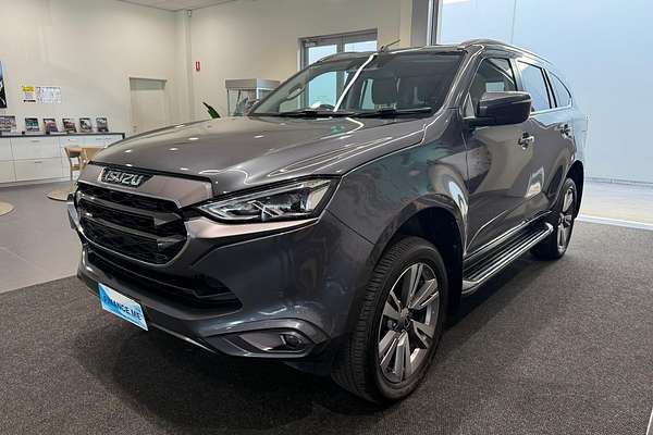 2024 Isuzu MU-X LS-T