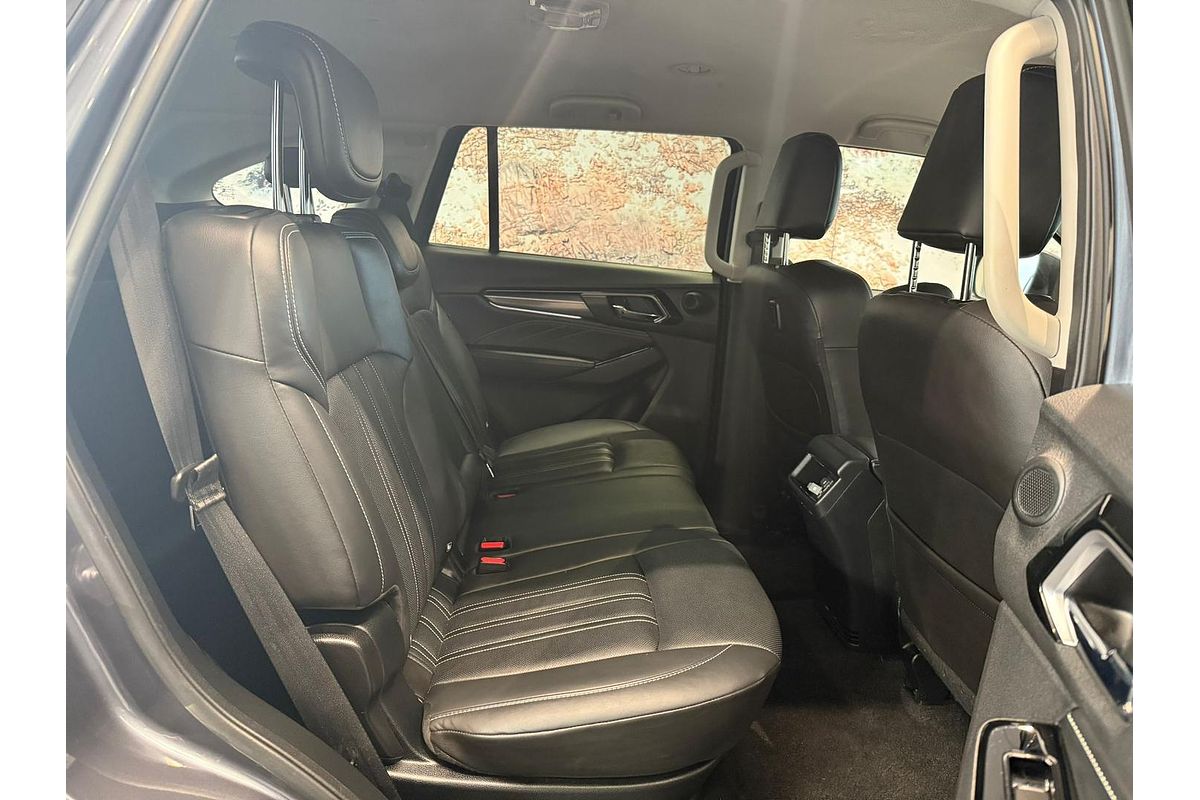 2024 Isuzu MU-X LS-T