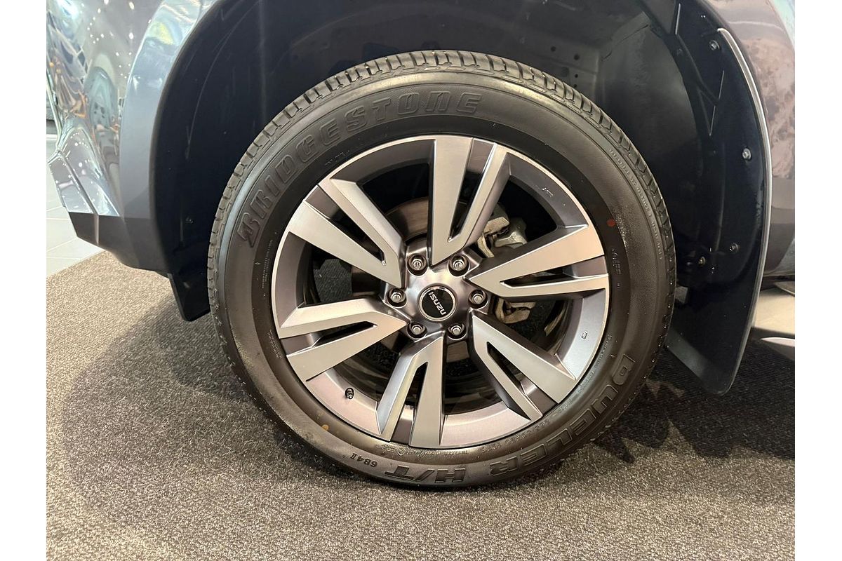 2024 Isuzu MU-X LS-T