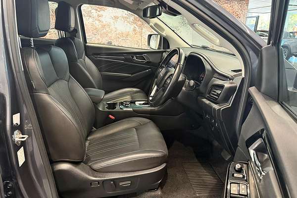 2024 Isuzu MU-X LS-T