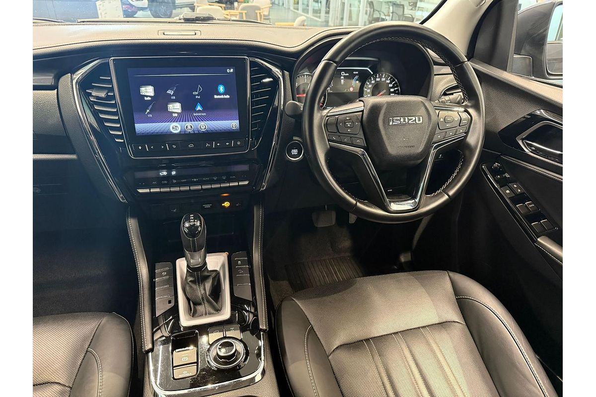 2024 Isuzu MU-X LS-T