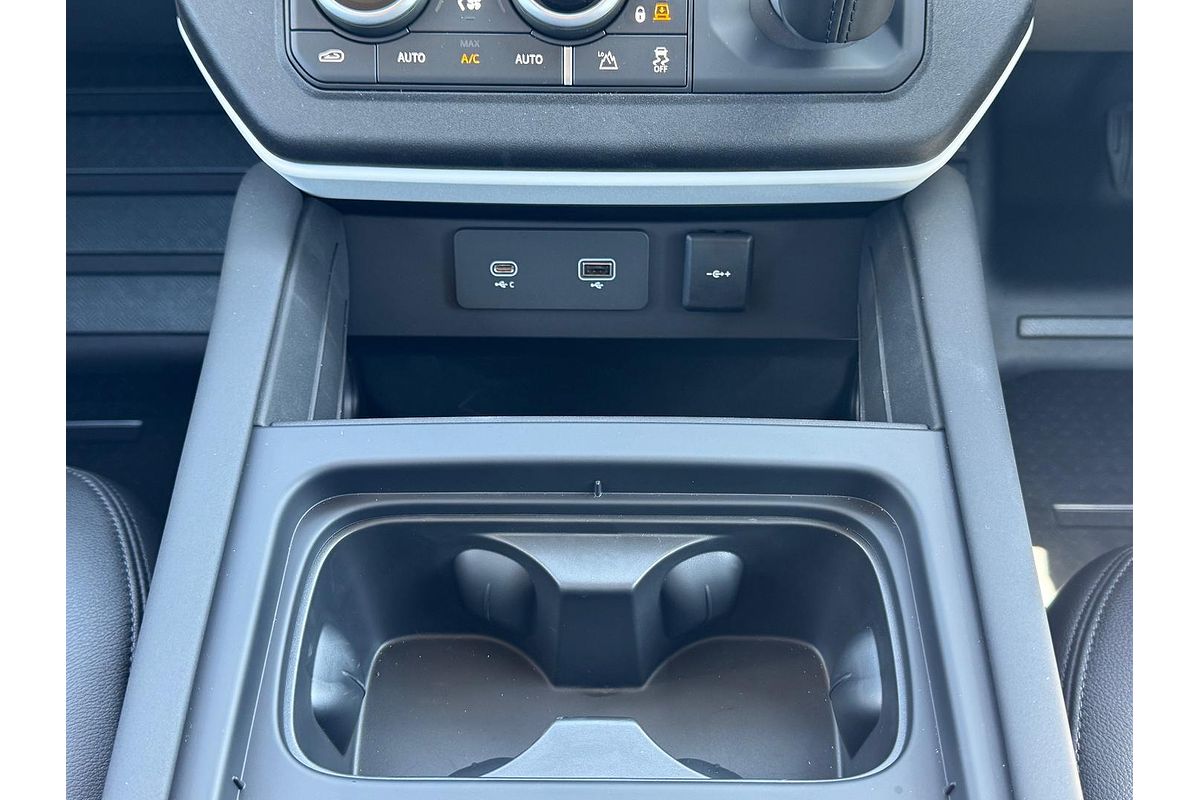 2024 Land Rover Defender 110 P300 S L663