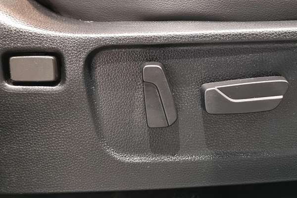 2024 Isuzu MU-X LS-T