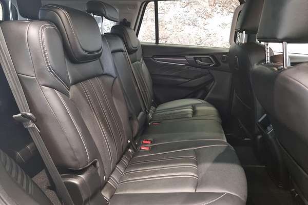 2024 Isuzu MU-X LS-T