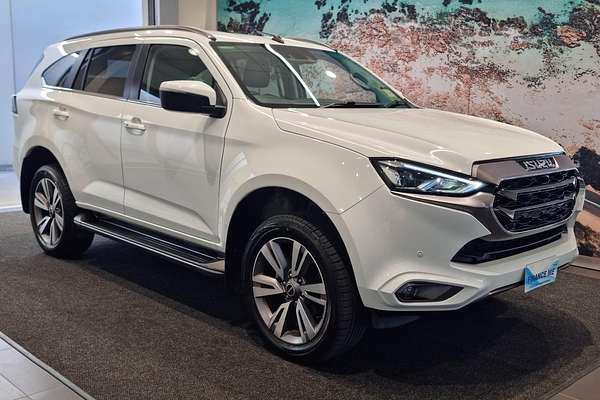 2024 Isuzu MU-X LS-T