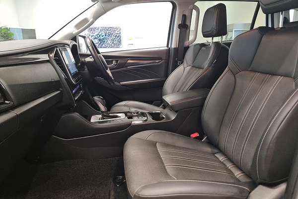 2024 Isuzu MU-X LS-T