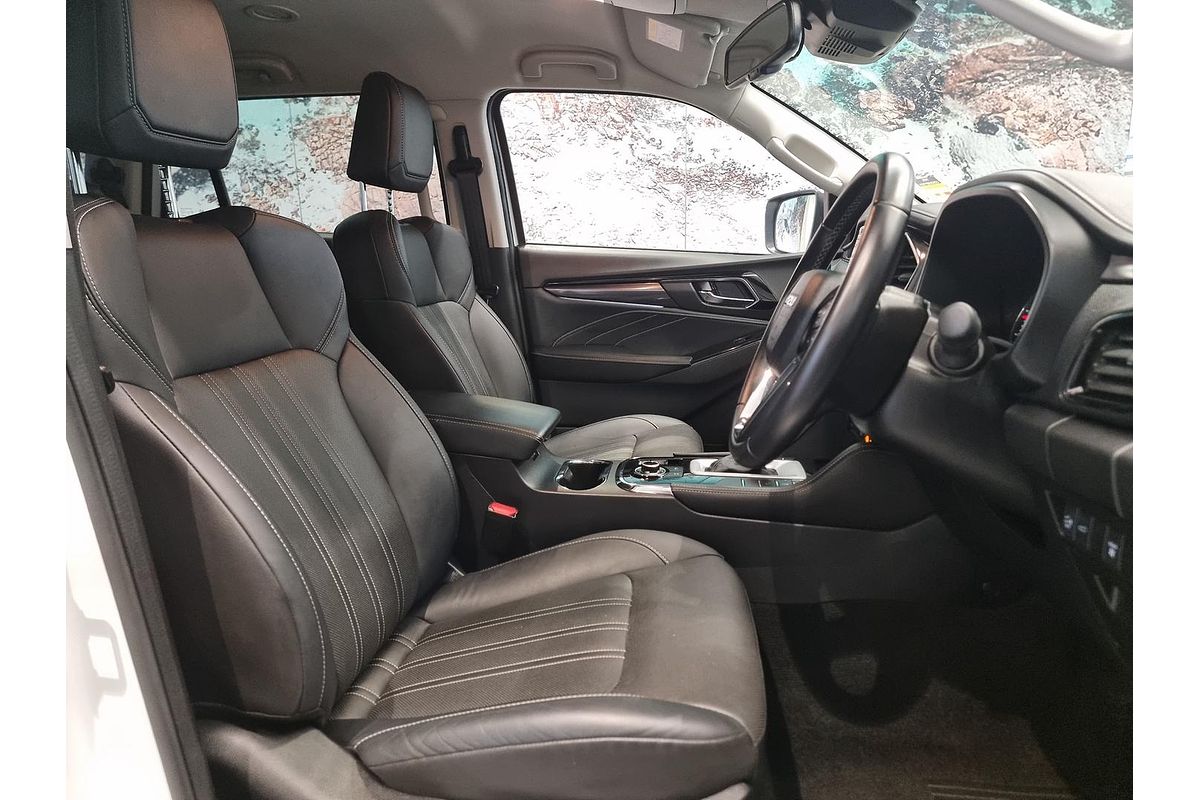 2024 Isuzu MU-X LS-T