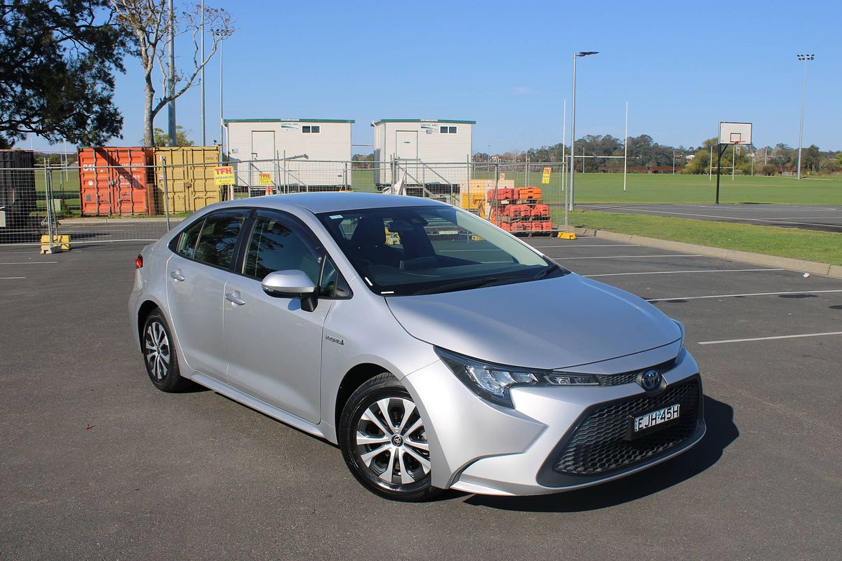 Corolla Sedan Hybrid Ascent Sport 1.8L Auto CVT 4D51290 001
