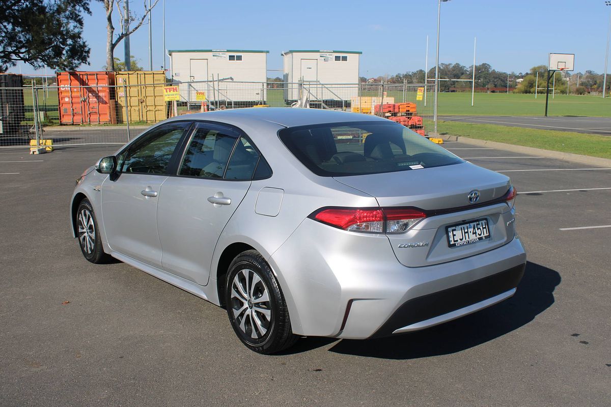 Corolla Sedan Hybrid Ascent Sport 1.8L Auto CVT 4D51290 001