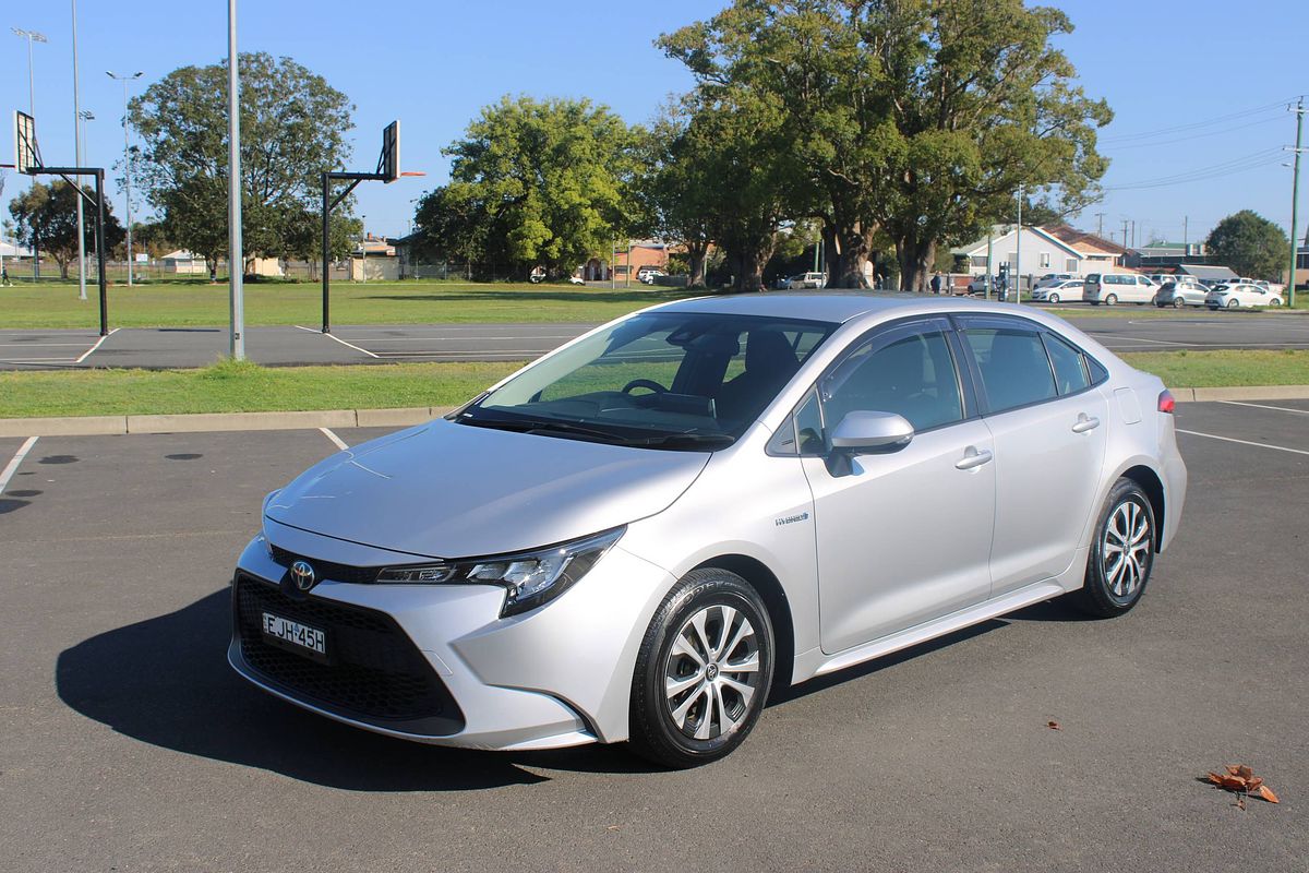 Corolla Sedan Hybrid Ascent Sport 1.8L Auto CVT 4D51290 001