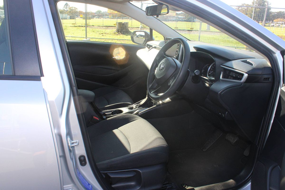 Corolla Sedan Hybrid Ascent Sport 1.8L Auto CVT 4D51290 001