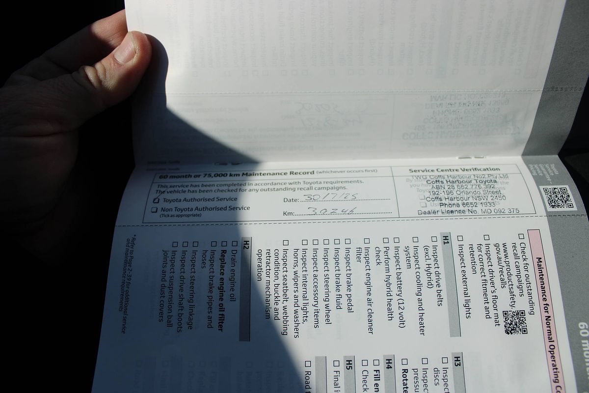 Corolla Sedan Hybrid Ascent Sport 1.8L Auto CVT 4D51290 001