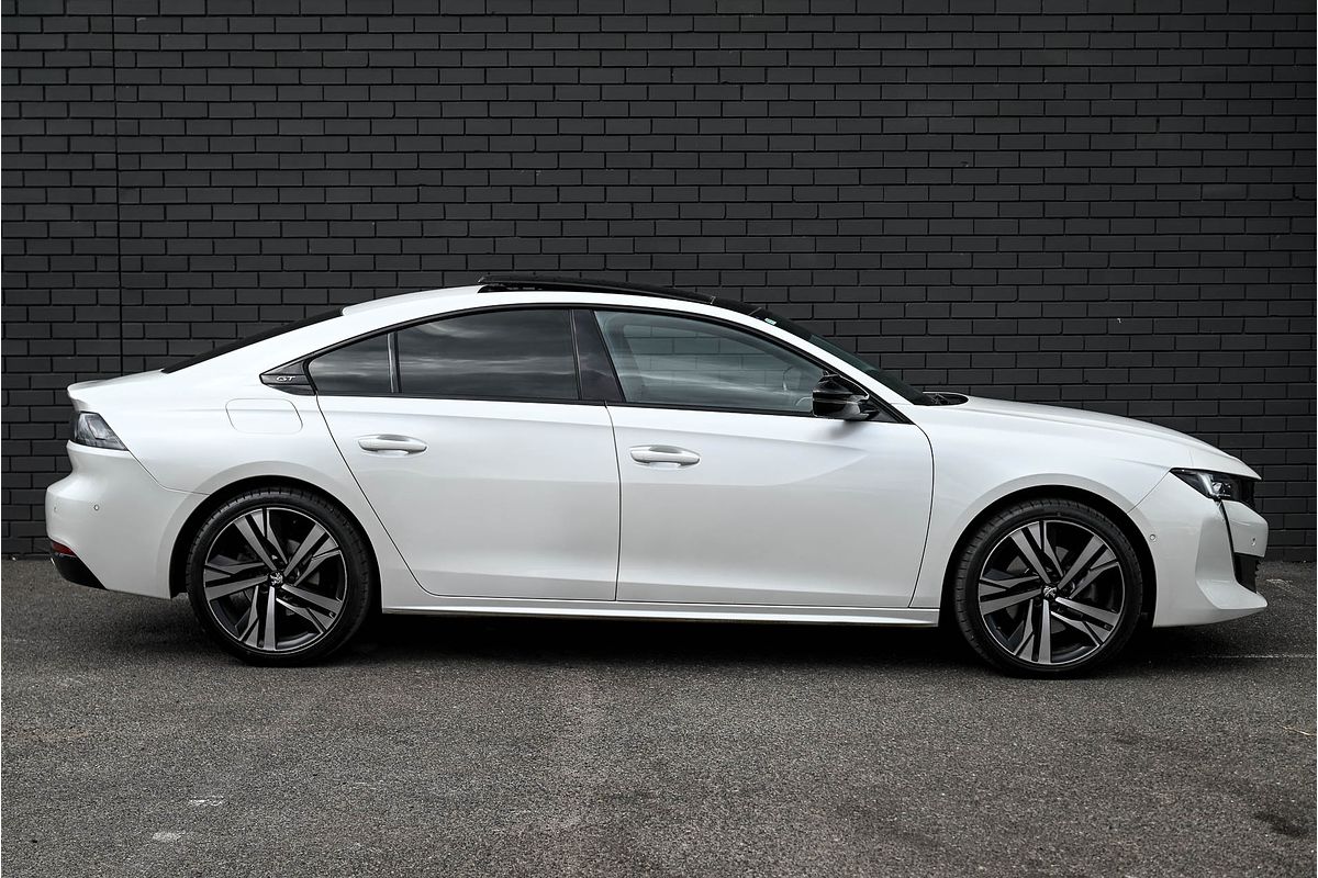 2023 Peugeot 508 GT R8
