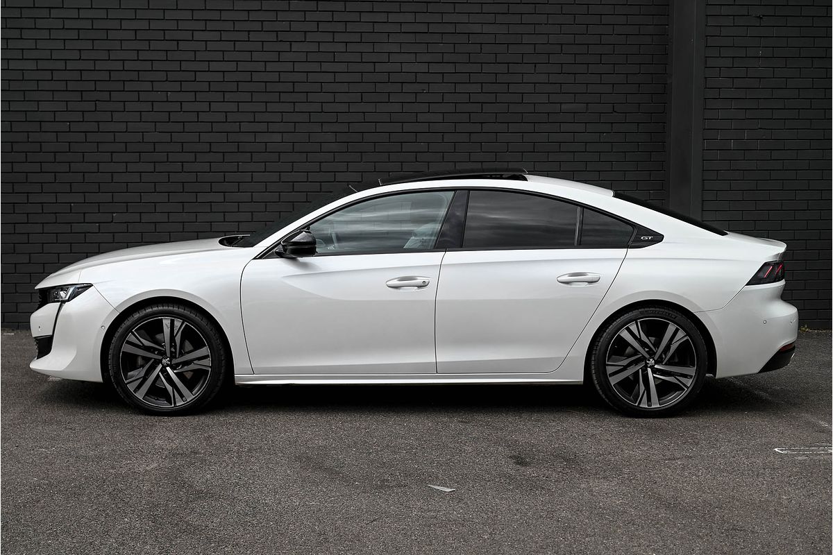 2023 Peugeot 508 GT R8