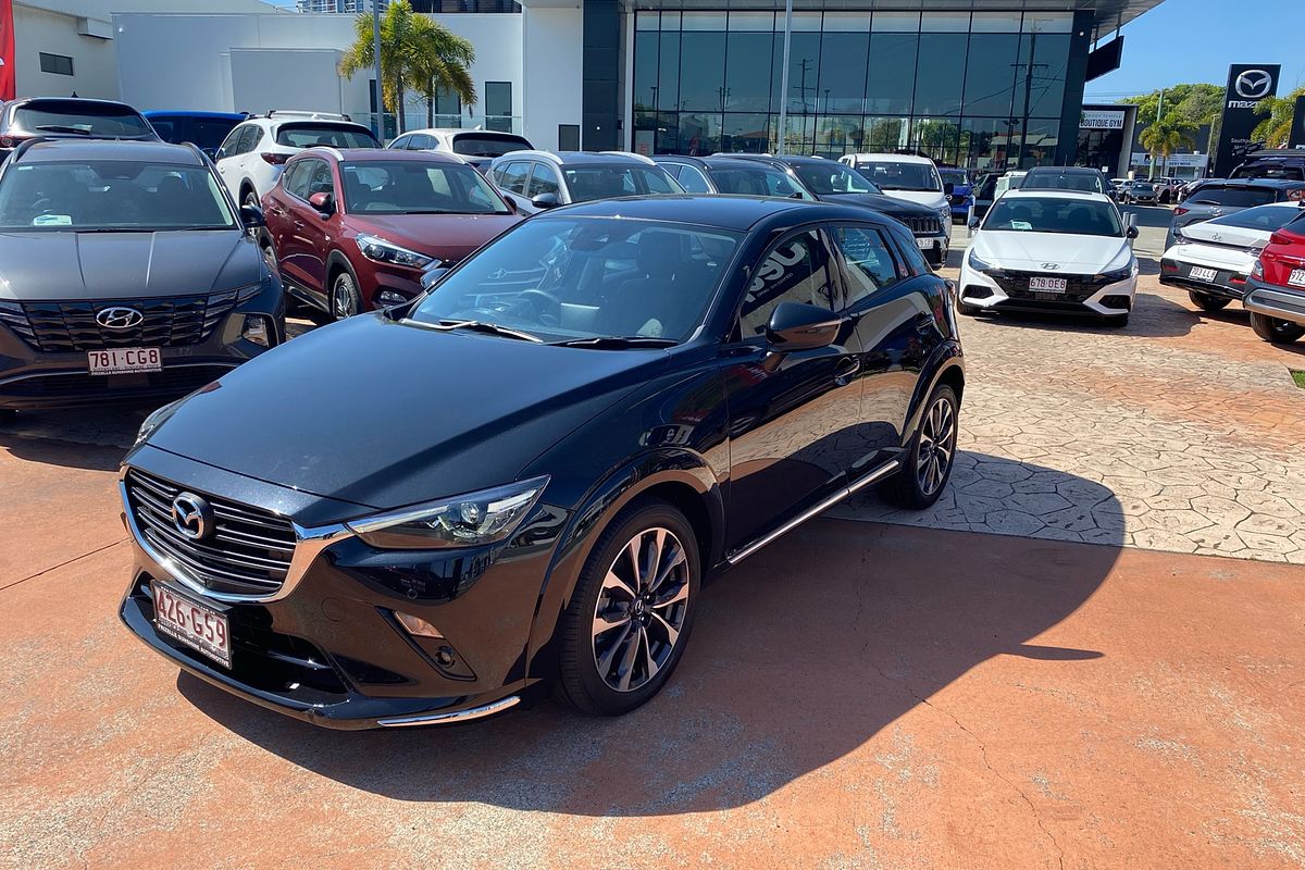 2022 Mazda CX-3 sTouring DK