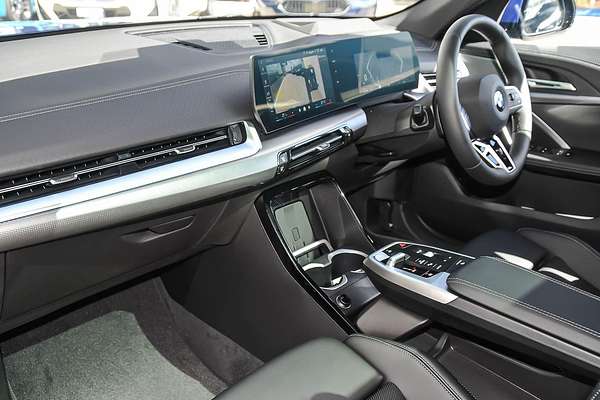 2025 BMW X2 xDrive20i M Sport U10