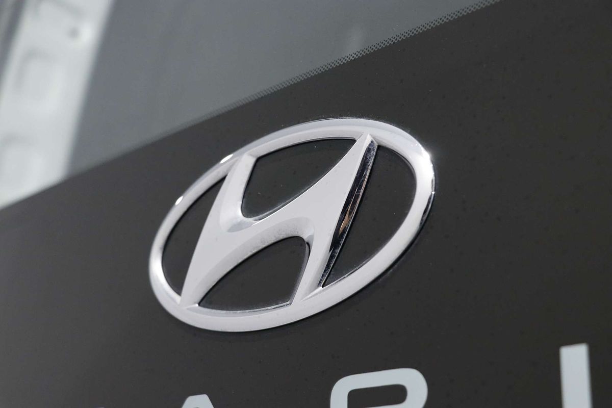 2022 Hyundai STARIA LOAD US4.V1