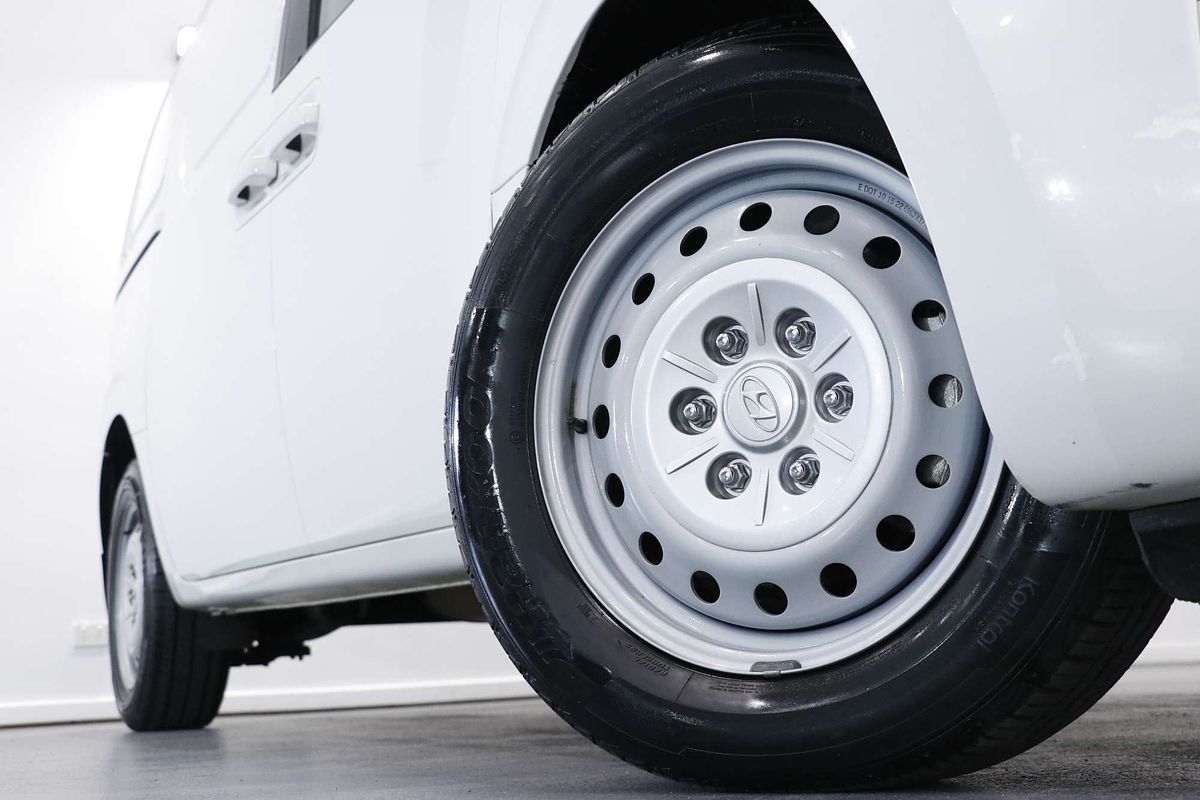 2022 Hyundai STARIA LOAD US4.V1