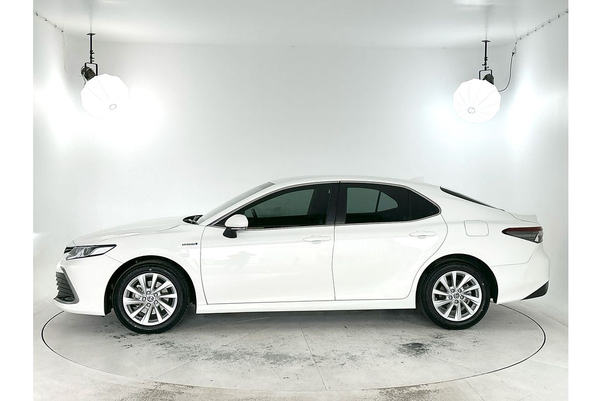 2021 Toyota Camry Ascent AXVH70R