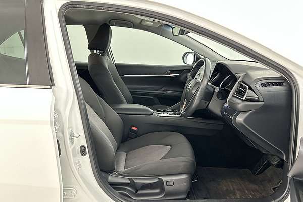2021 Toyota Camry Ascent AXVH70R