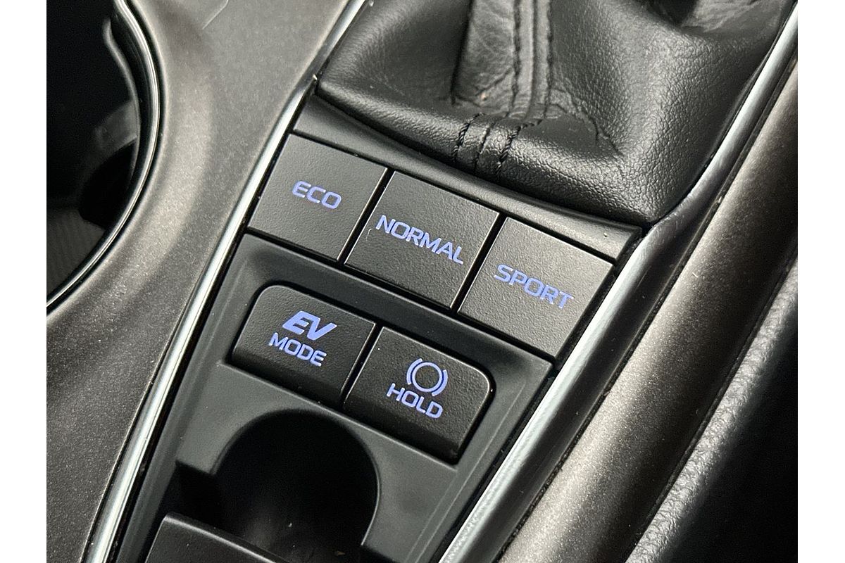 2021 Toyota Camry Ascent AXVH70R
