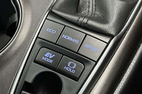 2021 Toyota Camry Ascent AXVH70R
