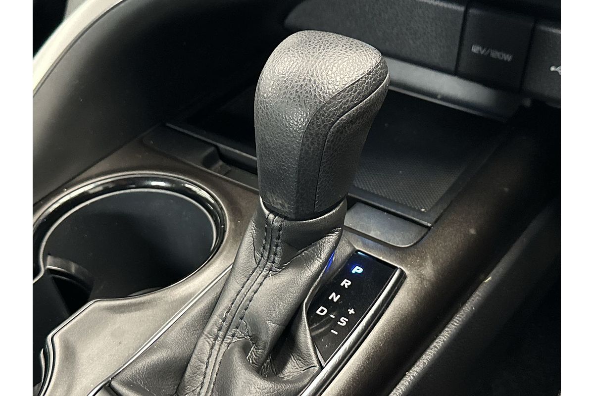 2021 Toyota Camry Ascent AXVH70R