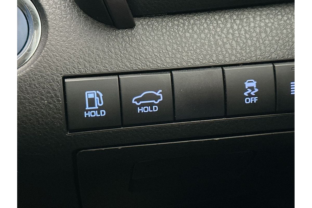 2021 Toyota Camry Ascent AXVH70R