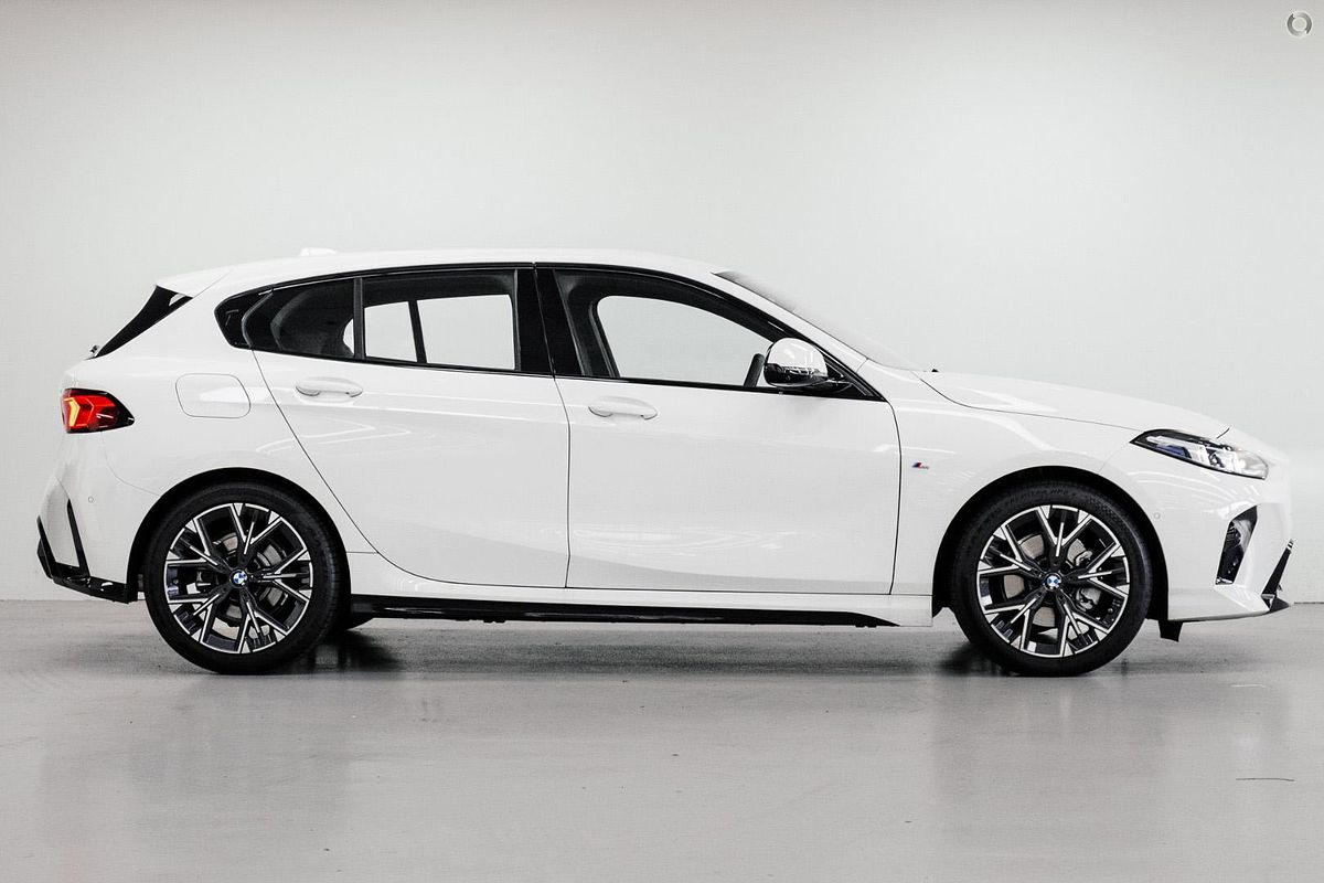 2025 BMW 1 Series 118 M Sport F70