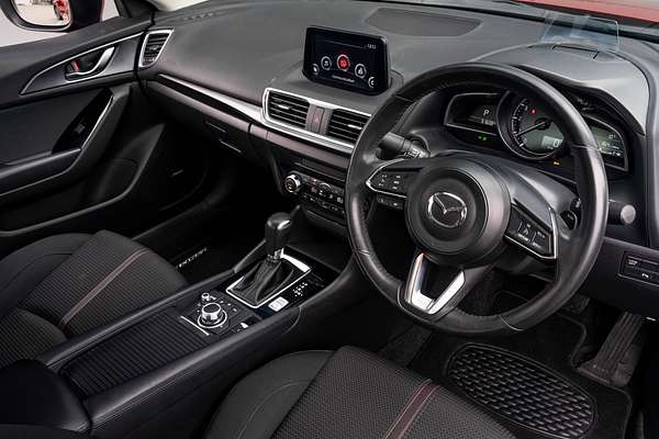 2017 Mazda 3 Sp25 2.5P/6At