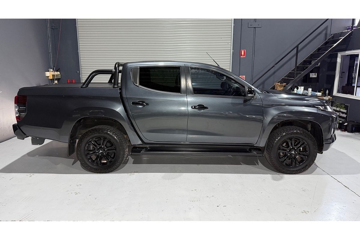 2022 Mitsubishi Triton GSR MR 4X4